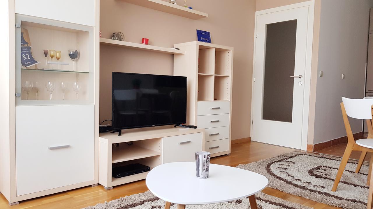 Apartment Petar I Dora Загреб Экстерьер фото